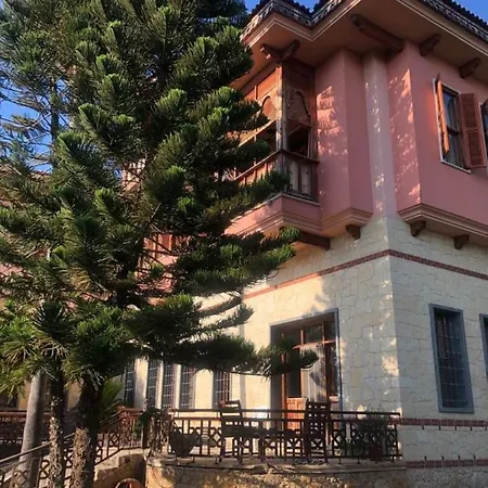 Willa Stone Mansion *
